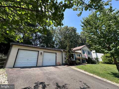 5918 FREDS OAK ROAD, BURKE, VA 22015