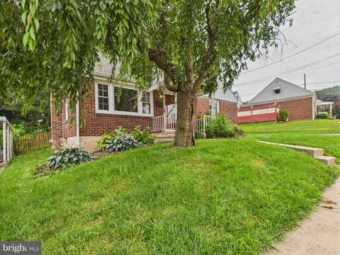 142 CEDAR STREET, EPHRATA, PA 17522