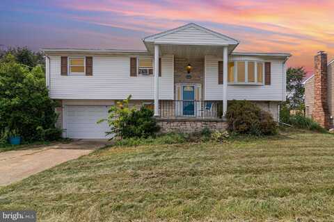 1886 RACHEL DRIVE, CARLISLE, PA 17013
