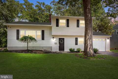 29 HILLTOP DRIVE, YARDLEY, PA 19067