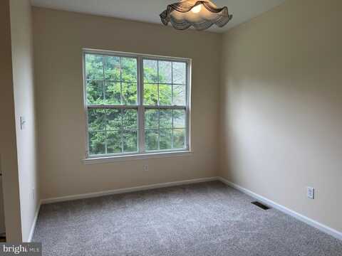 301 SEACROFT DRIVE, DOVER, DE 19904