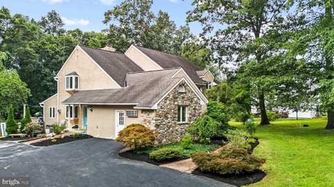 12 WAGNER LANE, COATESVILLE, PA 19320