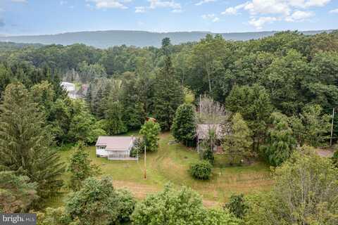199 S STATE ROAD, BARNESVILLE, PA 18214