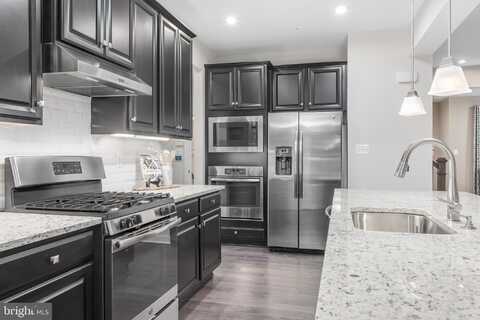 9071 BALLOTADE STREET, UPPER MARLBORO, MD 20772