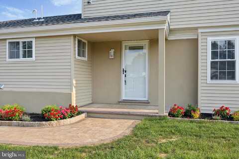 1574 DEER RUN ROAD, WARMINSTER, PA 18974