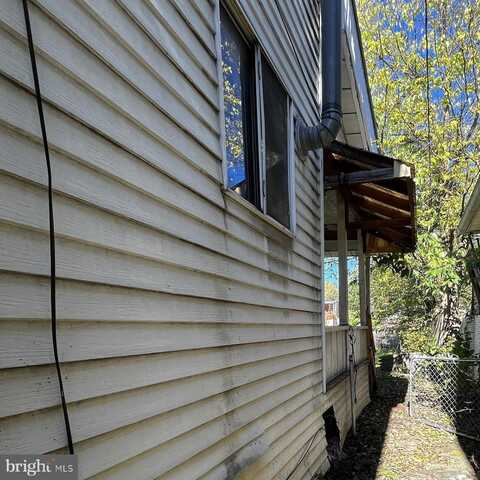 433 HENDERSON AVENUE, CUMBERLAND, MD 21502