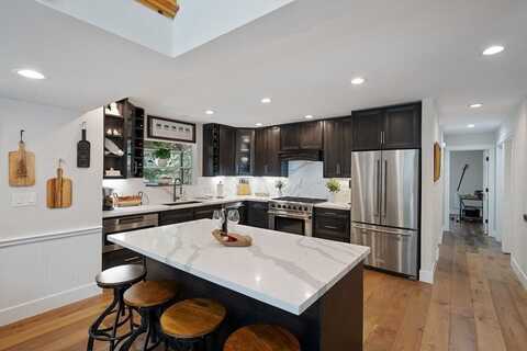 12115 Schussing Way, Truckee, CA 96161