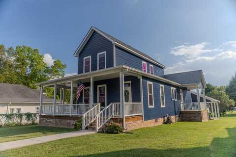 303 West Cleveland Avenue, MONTEREY, TN 38574