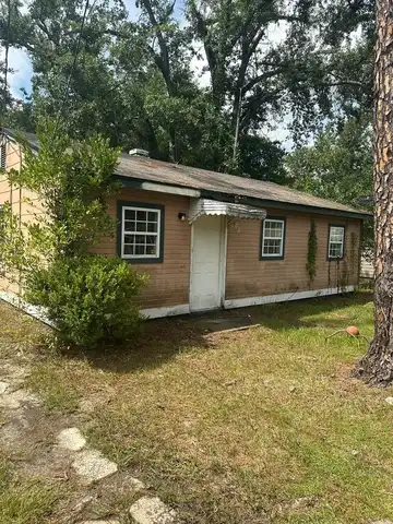 809 Brookwood Dr, Valdosta, GA 31601