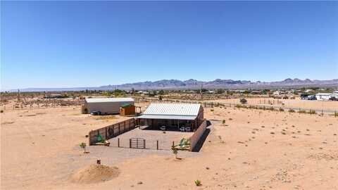 3892 N Teddy Roosevelt Road, Golden Valley, AZ 86413