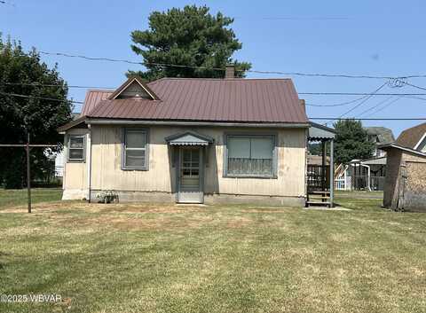 2154 ROYAL AVENUE, Williamsport, PA 17701