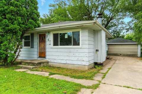 740 Hall Avenue, Waterloo, IA 50707