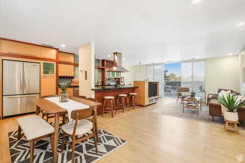 777 E SOUTH TEMPLE S, Salt Lake City, UT 84102