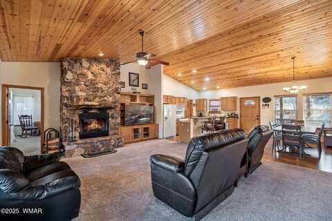 2650 S Garretts Way, Show Low, AZ 85901