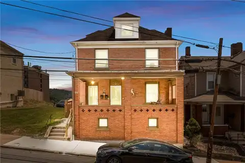 31 W College St, Canonsburg, PA 15317