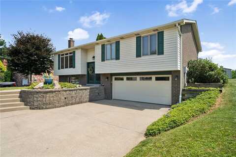 716 Courtview, Hempfield Twp, PA 15601