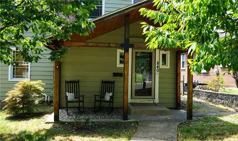 840 Rockwood Ave, Mt Lebanon, PA 15234