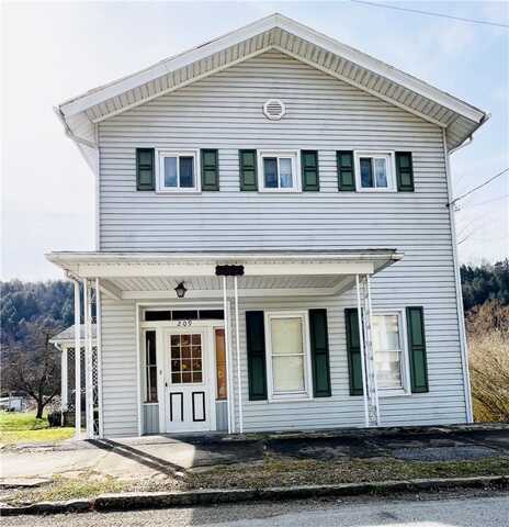 209 Main Street, Emlenton, PA 16373