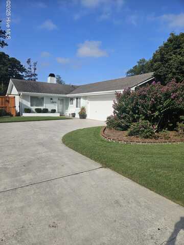 6658 Tidewater Lane, Wilmington, NC 28403