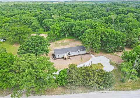 1271 COUNTY RD 2445, Huntsville, MO 65259