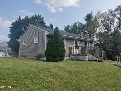 401 E Crawford Avenue, Altoona, PA 16602