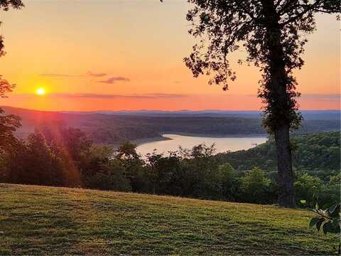 537 Eagles LN, Peel, AR 72668