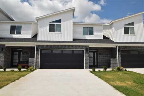 421 Amethyst RD, Centerton, AR 72719