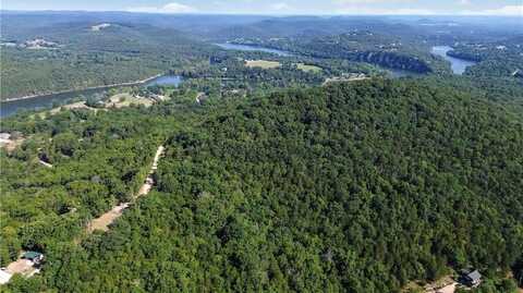446 Nightingale RD, Eureka Springs, AR 72631