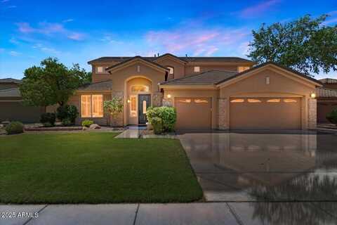 857 E CARLA VISTA Drive, Gilbert, AZ 85295