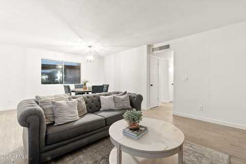 5640 S 13TH Place, Phoenix, AZ 85040