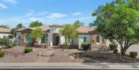 2710 E LYNX Place, Chandler, AZ 85249
