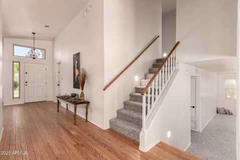 1920 E BELMONT Drive, Tempe, AZ 85284