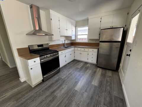 610 Via Mirabel, San Lorenzo, CA 94580