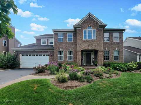 380 Merion Drive, Cary, IL 60013