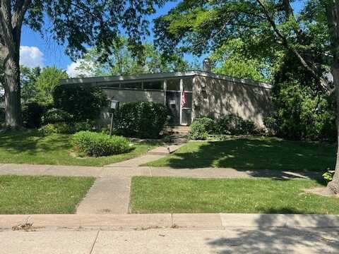 810 Virginia Road, Highland Park, IL 60035