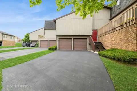 36 Portwine Drive, Roselle, IL 60172