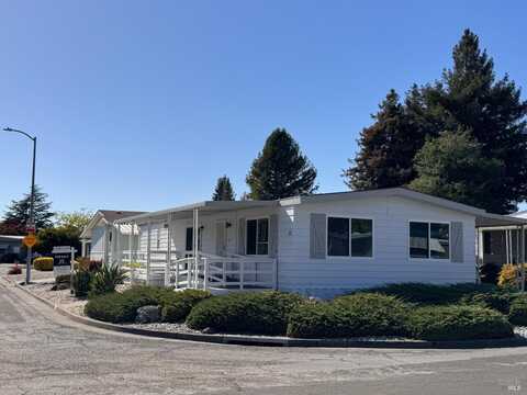 23 Westgate Circle, Santa Rosa, CA 95401