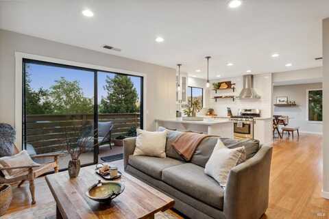 2 Columbine Lane, Novato, CA 94947
