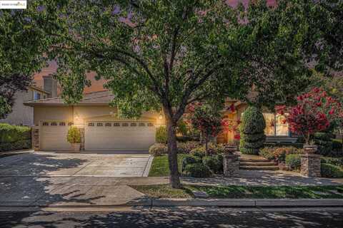 2040 Great Meadow Lane, Brentwood, CA 94513