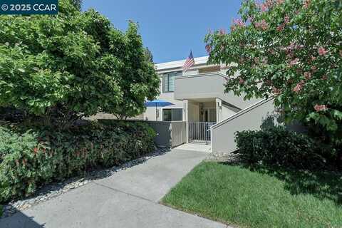 2017 Oakmont Way, Walnut Creek, CA 94595