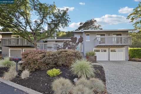 20 Broadmoor St, Moraga, CA 94556