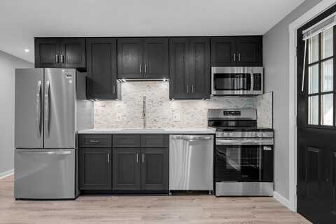 844 Route 28 unit: 9B, South Yarmouth, MA 02664