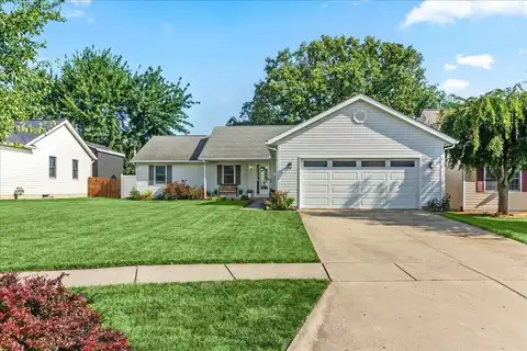 1221 Woodline Drive, Marysville, OH 43040