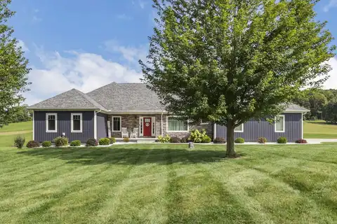 121 Linnridge Drive, Heath, OH 43056