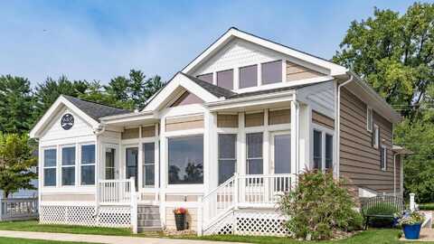 12656 West Bank Drive NE, Millersport, OH 43046