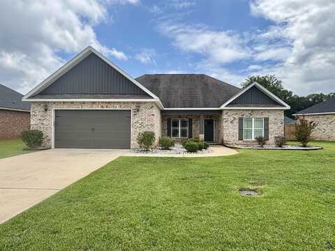 425 Hunts Landing Drive, Kathleen, GA 31047