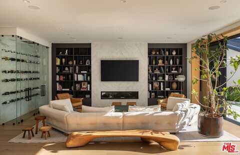 455 N Bundy Dr, Los Angeles, CA 90049