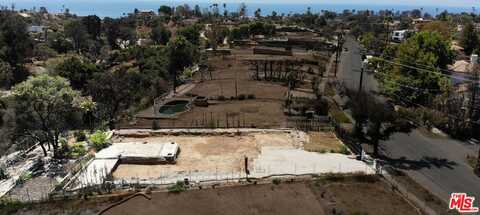 670 N Las Casas Ave, Pacific Palisades, CA 90272