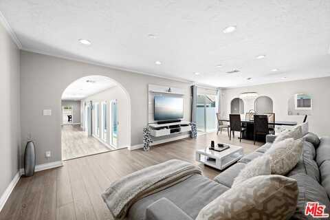 15042 Valleyheart Dr, Sherman Oaks, CA 91403