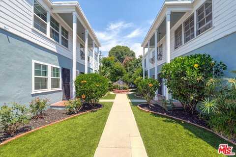 11683 Chandler Blvd, North Hollywood, CA 91601